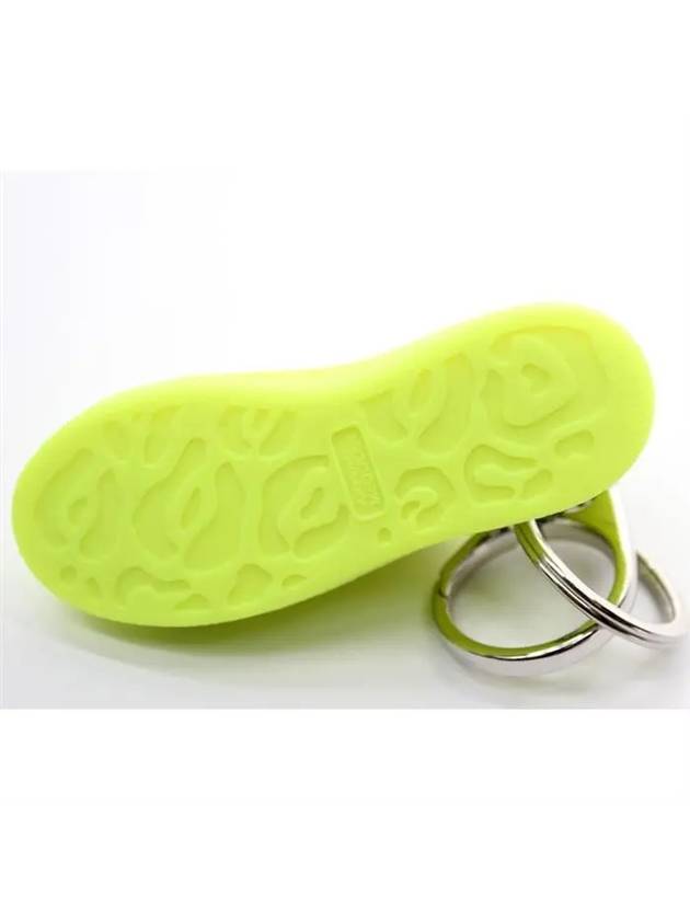 Oversole Sneakers Key Holder Neon - ALEXANDER MCQUEEN - BALAAN.