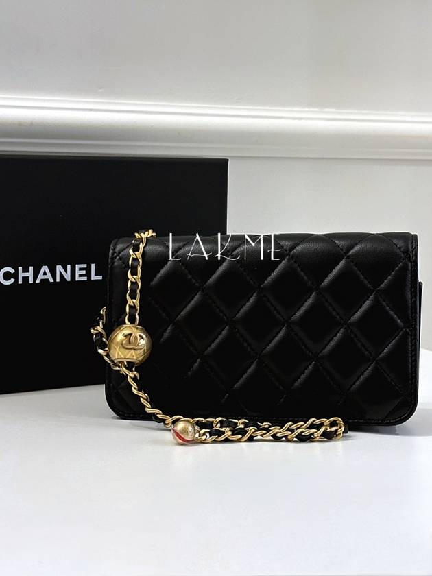 CC Logo Lambskin Cross Bag Black - CHANEL - BALAAN 6