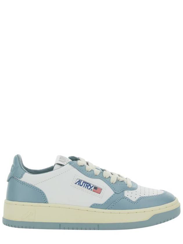 'Medalist' Light-Blue Low Top Sneakers With Logo Patch In Leather Woman - AUTRY - BALAAN 1