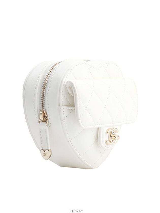 women bag - CHANEL - BALAAN 2