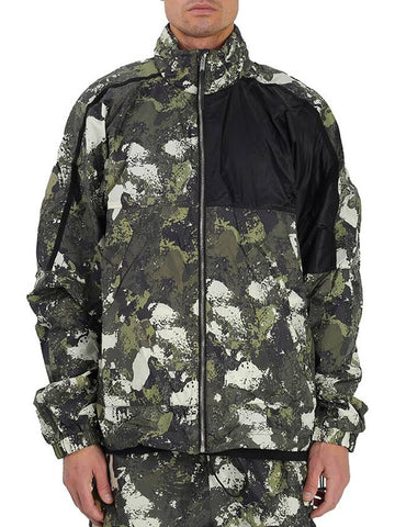 Marcelo Burlon Camouflage-print Logo Windbreaker, Size X-Small - MARCELO BURLON - BALAAN 1