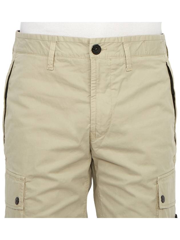 Wappen Cargo Bermuda Shorts Beige - STONE ISLAND - BALAAN 6