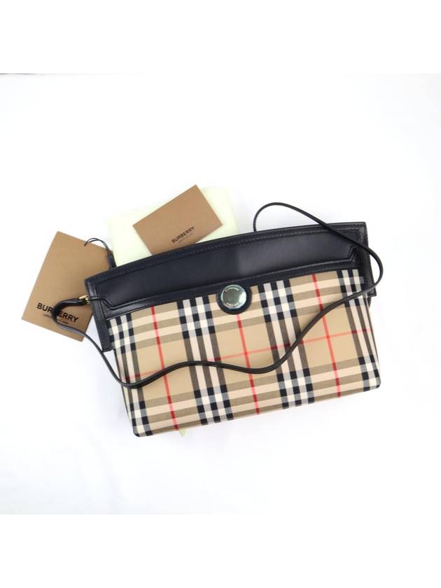 Vintage Check Leather Society Clutch Bag Beige - BURBERRY - BALAAN 6