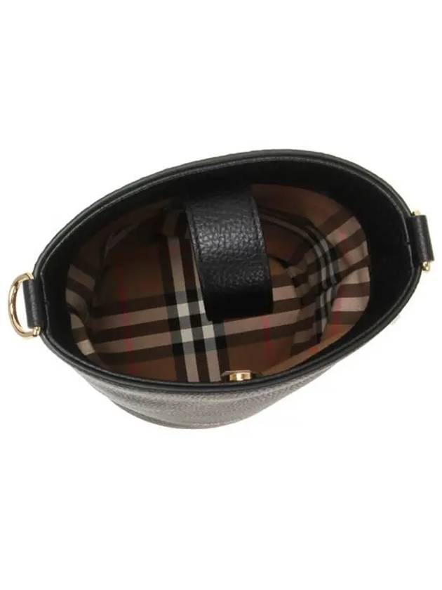 LL Small Bucket Bag Black - BURBERRY - BALAAN 5