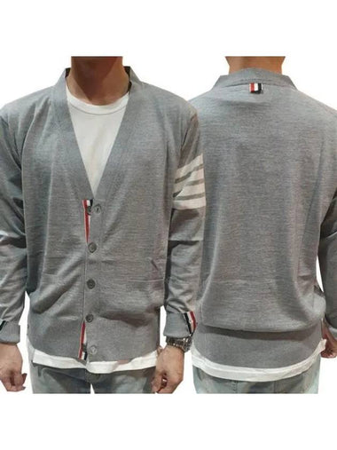 Diagonal armband 4 bar merino wool cardigan pale 31468600 271289 1095855 - THOM BROWNE - BALAAN 1