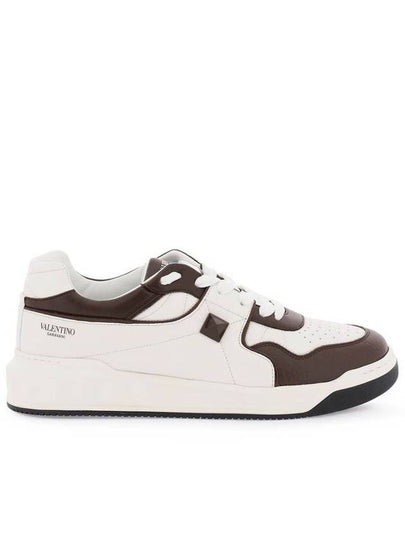 Nappa Leather One Stud Low Top Sneakers White Brown - VALENTINO - BALAAN 2