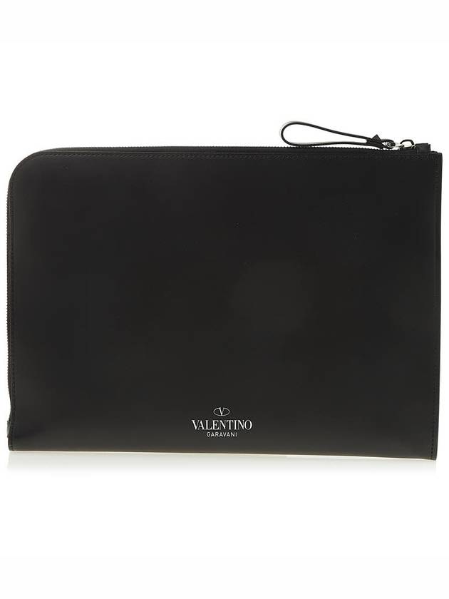 VLTN Logo Rockstud Clutch Bag Black - VALENTINO - BALAAN 4