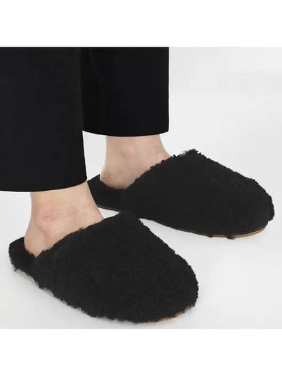 Maxi Curly Fur Slippers Black - UGG - BALAAN 2