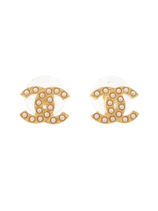 Classic CC Logo Pearl Stud Earrings Gold - CHANEL - BALAAN 1