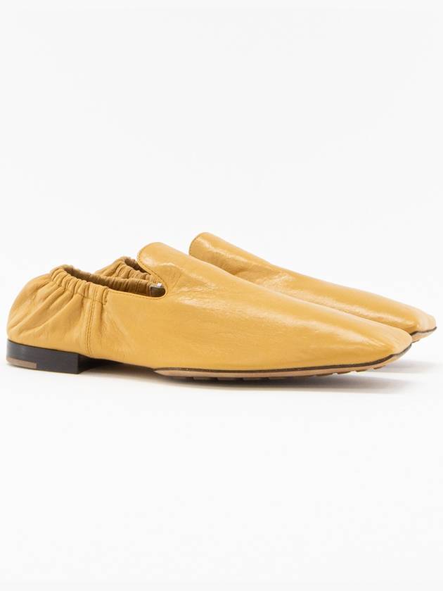 Men's Crunch Square Toe Loafers Yellow - BOTTEGA VENETA - BALAAN 2