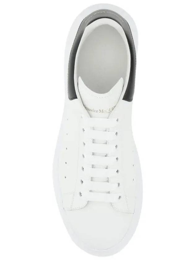 Oversized Leather Tab Low Top Sneakers White - ALEXANDER MCQUEEN - BALAAN 4