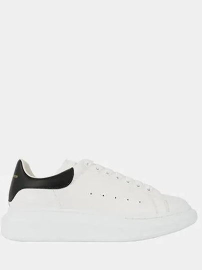 Oversized Leather Tab Low Top Sneakers White - ALEXANDER MCQUEEN - BALAAN 2