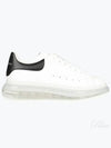 Oversized Clear Sole Low Top Sneakers Black White - ALEXANDER MCQUEEN - BALAAN 2