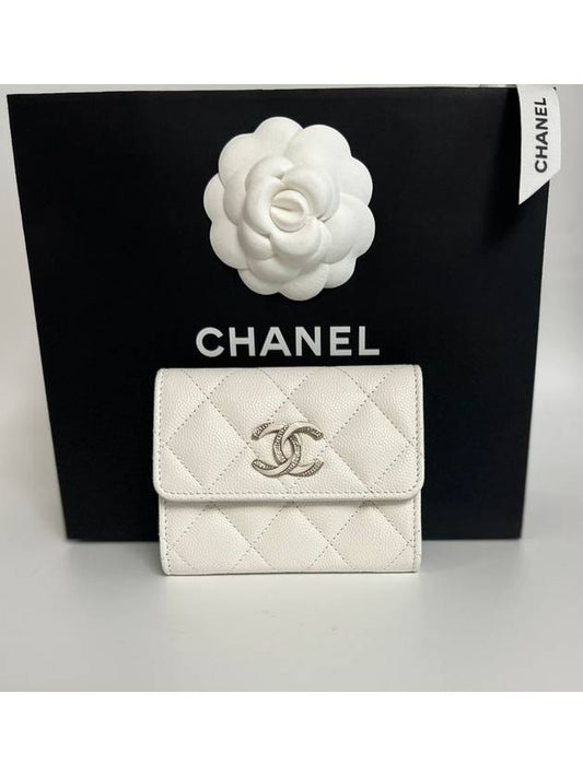 Women's CC Logo Caviar Flap Card Wallet White - CHANEL - BALAAN 2