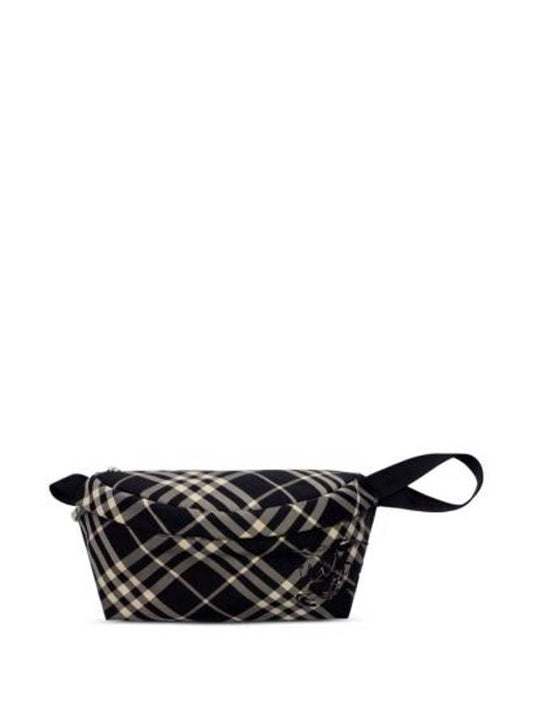 Shoulder Bag 8093780 ML ESSENTI B8687 BLACK - BURBERRY - BALAAN 1