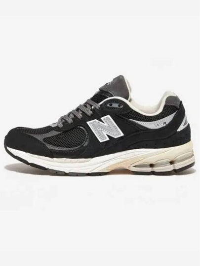 2002R Premium Vintage Low Top Sneakers Black - NEW BALANCE - BALAAN 2