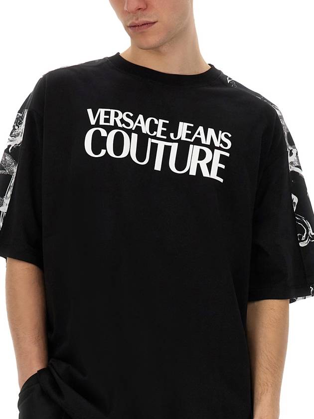 T-SHIRT WITH LOGO - VERSACE - BALAAN 4