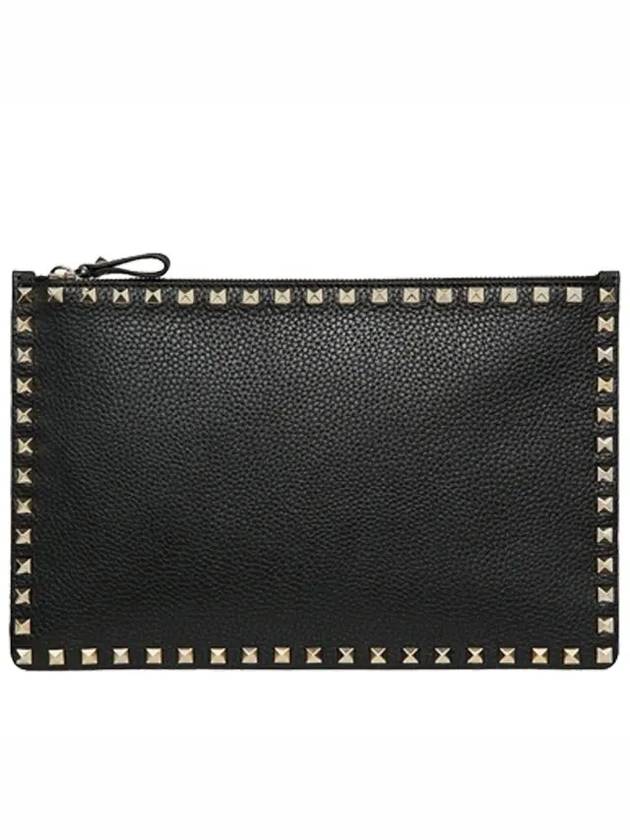 Rockstud Stampa Alce Clutch Bag Black - VALENTINO - BALAAN 2