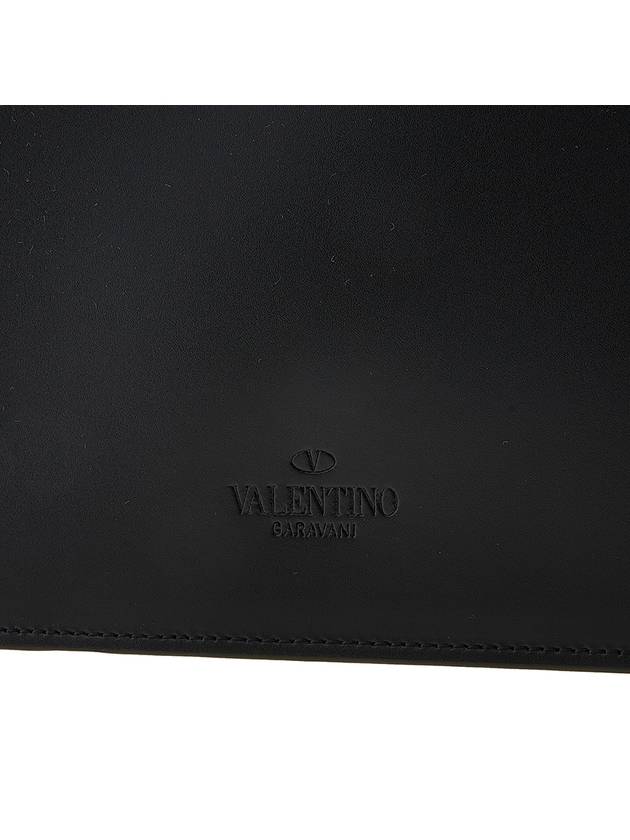 Logo Leather Clutch Bag Black - VALENTINO - BALAAN 9