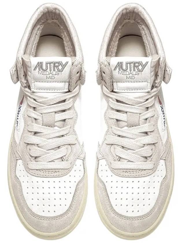 Medalist Goatskin Suede High-Top Sneakers White - AUTRY - BALAAN 4