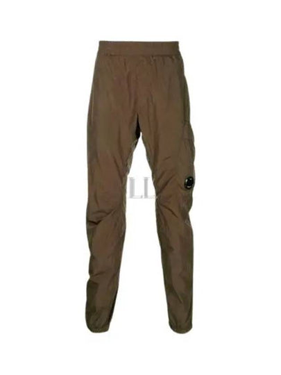 Lens Wappen Technical Cargo Track Pants Green - CP COMPANY - BALAAN 2