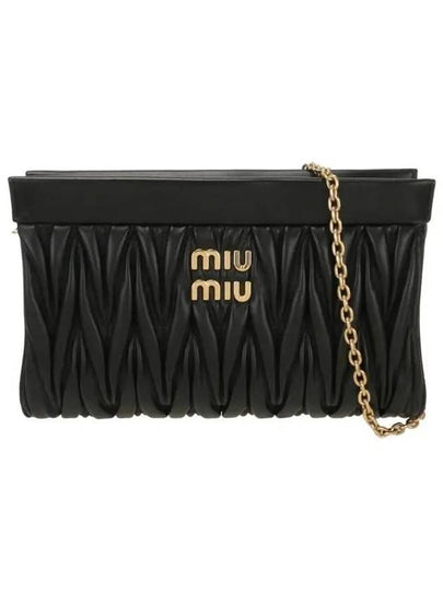 Matelasse Nappa Leather Clutch Bag Black - MIU MIU - BALAAN 2