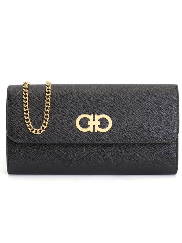 Gancini Chain Shoulder Bag Black - SALVATORE FERRAGAMO - BALAAN 2