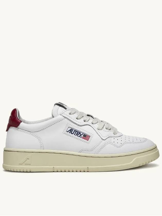 Medalist Red Tab Low Top Sneakers White - AUTRY - BALAAN 3