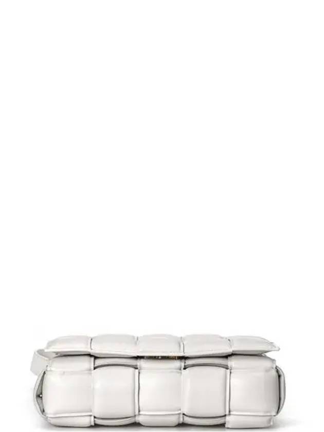 Bottega Veneta Padded Cassette Bag 26 White 591970VCQR19143 - SAINT LAURENT - BALAAN 4