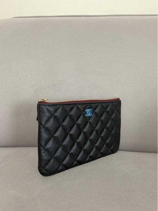 Small Classic Pouch Grained Calfskin & Gold Black - CHANEL - BALAAN 5