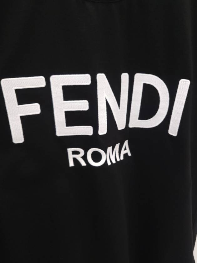 FS7254 Logo Short Sleeve T Shirt M Black - FENDI - BALAAN 3