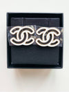 CC Logo Earrings Gold White ABD873 - CHANEL - BALAAN 3