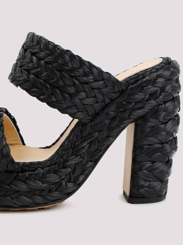 Trinity Weave Raffia Mule Heel Black - BOTTEGA VENETA - BALAAN 5