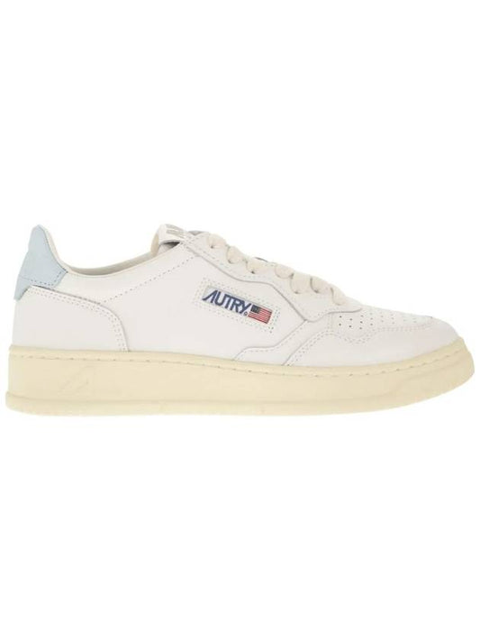 Medalist leather low-top sneakers light blue white - AUTRY - BALAAN 1