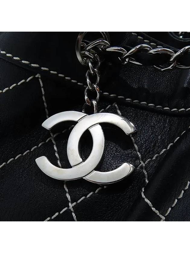 Black Lambskin Silver CC Logo Wild Stitch Quilted Drawstring Small Bucket Shoulder Bag - CHANEL - BALAAN 4