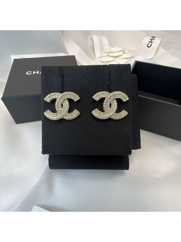 Metal Earrings Diamantes & Gold Crystal - CHANEL - BALAAN 8