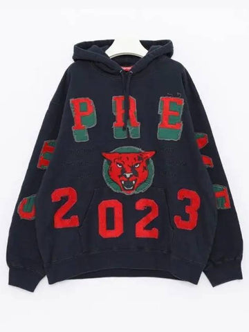 2023 Patch Washed Panther Sweatshirt Men s Hoodie FW23SW63 NAVY 271219 1040395 - SUPREME - BALAAN 1