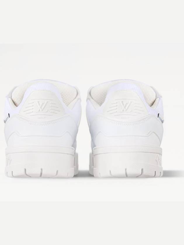 1ADEV2 LV Trainer Snow Sneakers - LOUIS VUITTON - BALAAN 4