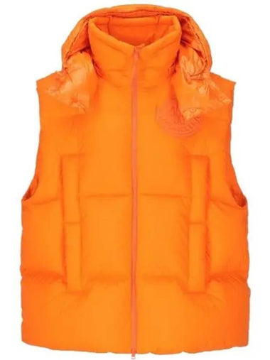 Roc Nation Genius Men s Padded Vest 1A00005 M3381 328 - MONCLER - BALAAN 1