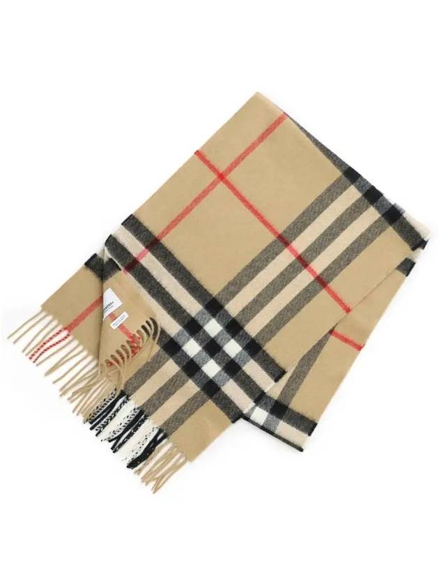 Classic Giant Check Muffler Brown - BURBERRY - BALAAN 4