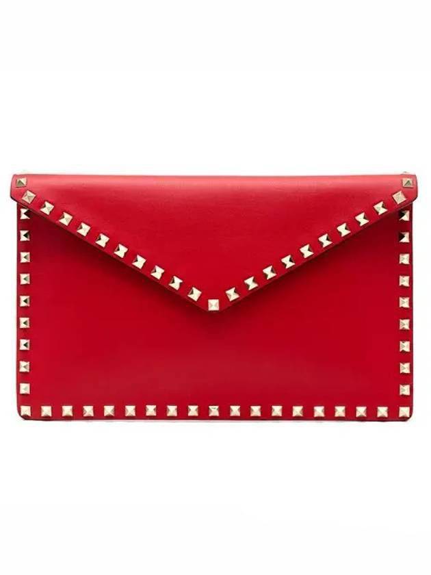 Rockstud Envelope Clutch Bag Red - VALENTINO - BALAAN 1