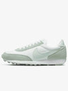 Women's Daybreak Low Top Sneakers Seafoam BARRIE Green - NIKE - BALAAN 2