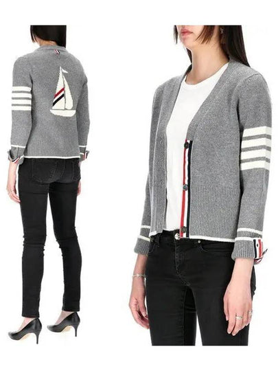 Women's Fine Merino Jersey Sailboat 4 Bar Boxy V Neck Cardigan Light Grey - THOM BROWNE - BALAAN 2