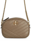 Kira Chevron Camera Cross Bag Taupe - TORY BURCH - BALAAN 2