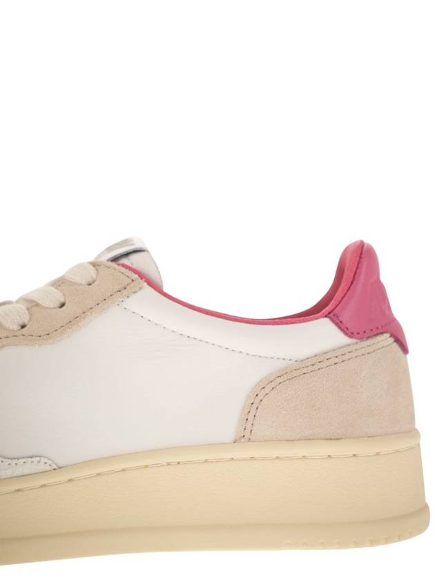 Women's Medalist Bi-Color Low-Top Sneakers White Pink Tab - AUTRY - BALAAN 8