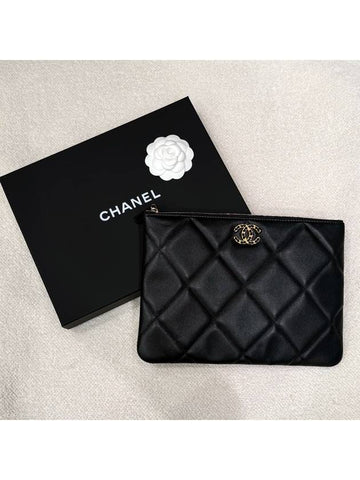 Clutch Nineteen 19 Calfskin Clutch Small Black - CHANEL - BALAAN 1