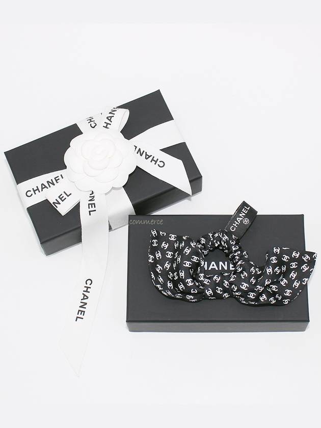 CC Bunny Hair Ribbon Chouchou AA8925 B10402 NM735 - CHANEL - BALAAN 1