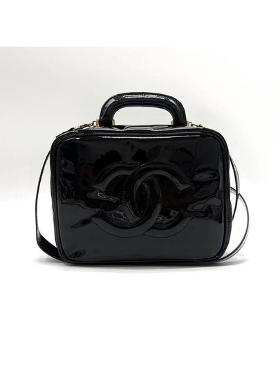 Patent cosmetic top handle tote bag and shoulder - CHANEL - BALAAN 2