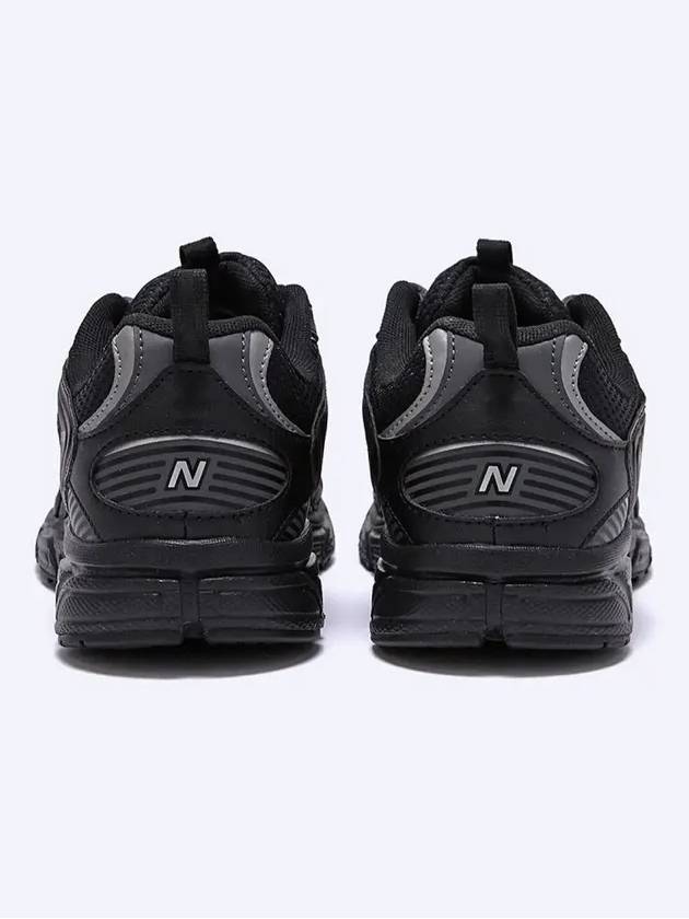 408 Low Top Sneakers Black - NEW BALANCE - BALAAN 6