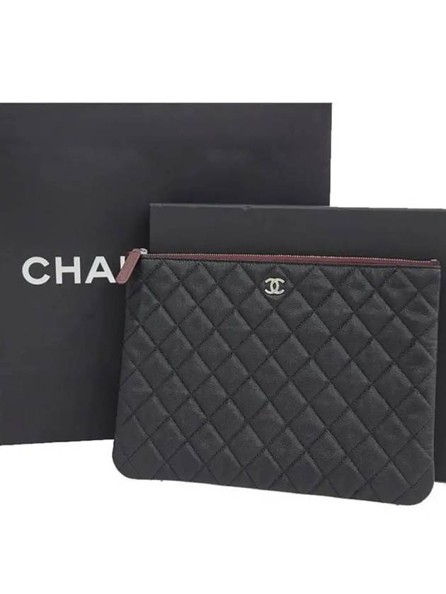 Medium Classic Clutch Bag Caviar Leather & Gold Black - CHANEL - BALAAN 7